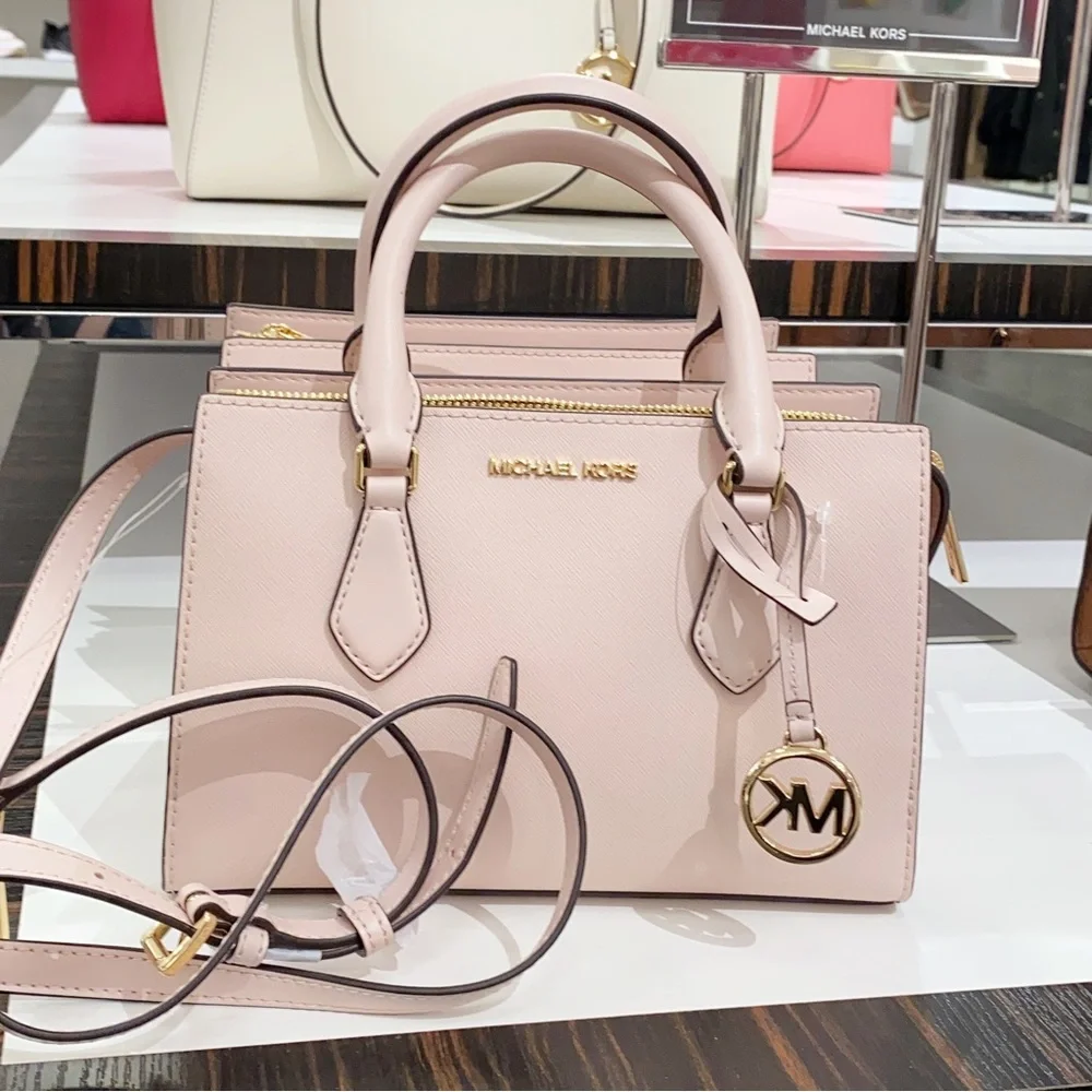 Michael Kors Sheila Small satchel crossbody